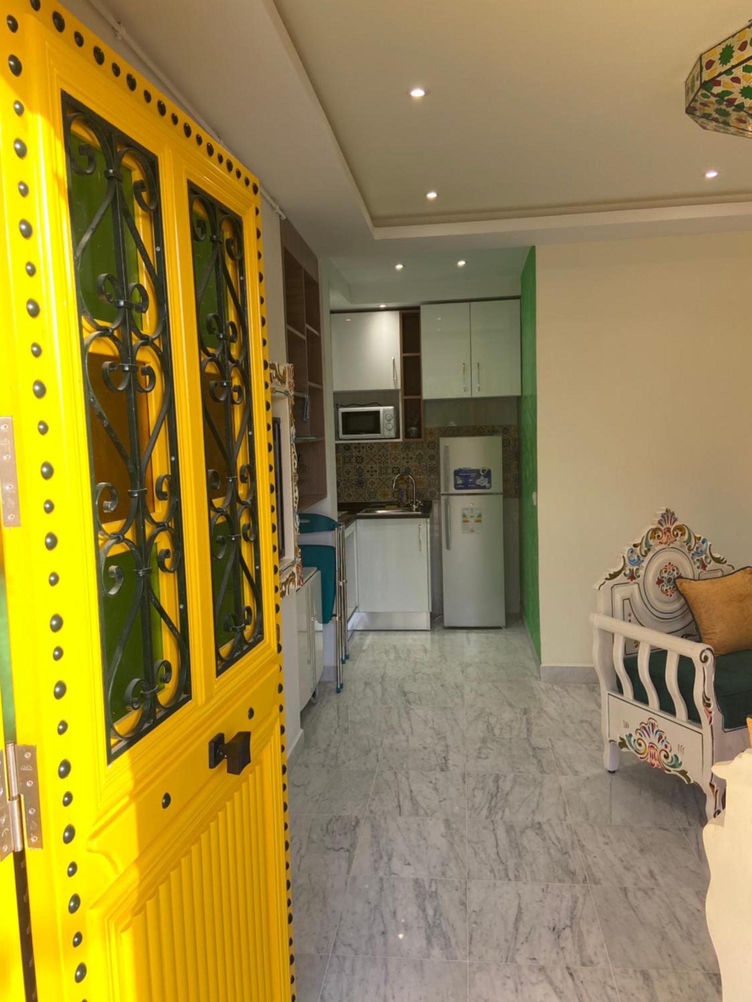 Marsa-Sidi Bousaid Cosy Authentic Apartment La Marsa Luaran gambar