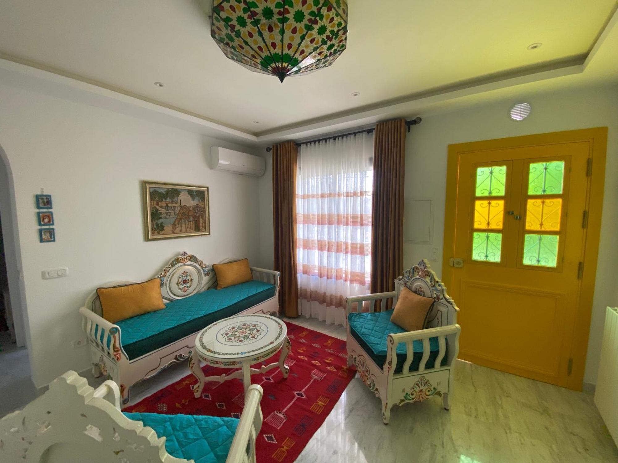Marsa-Sidi Bousaid Cosy Authentic Apartment La Marsa Luaran gambar